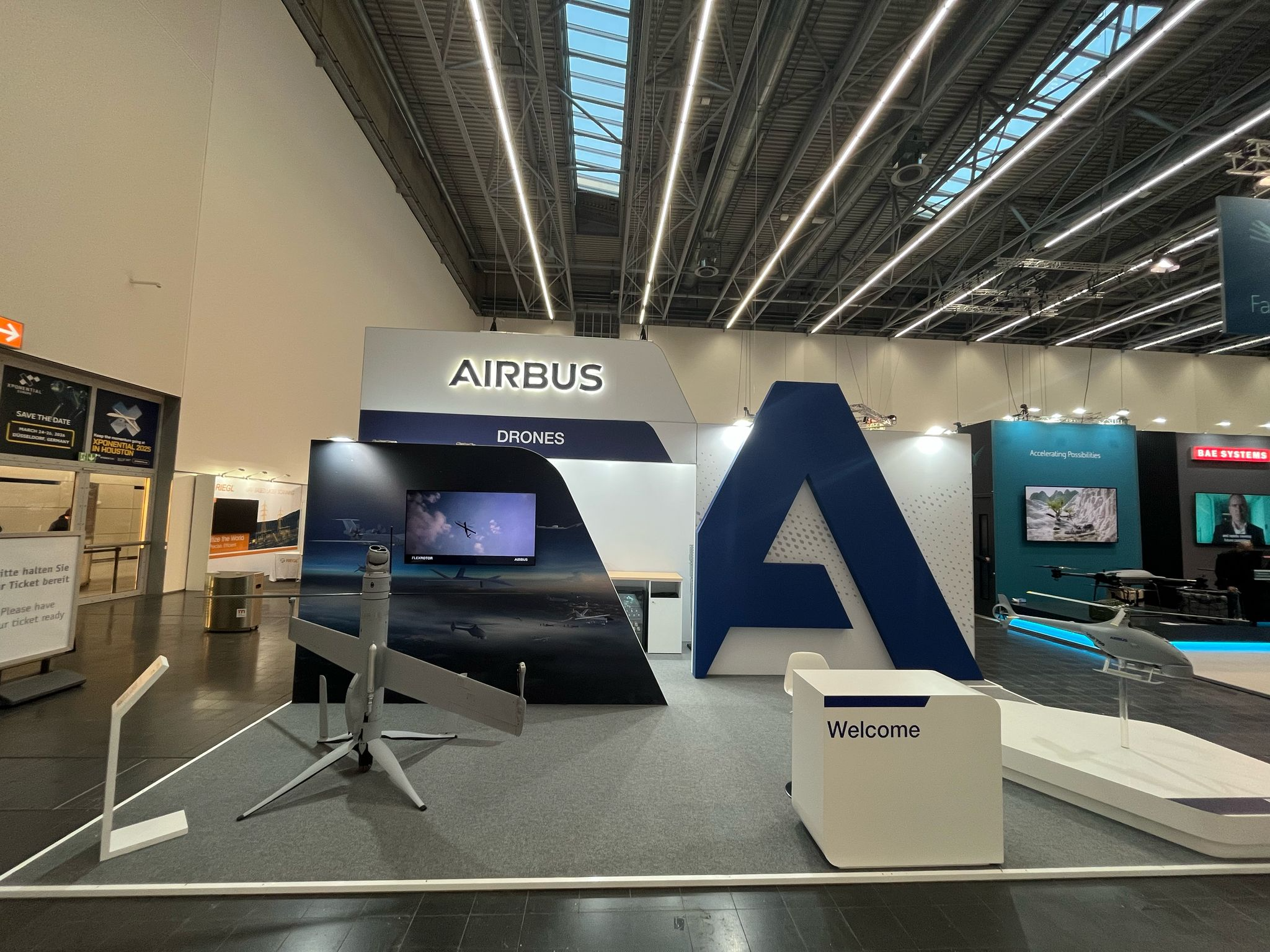 2025-exhibit-design-trends