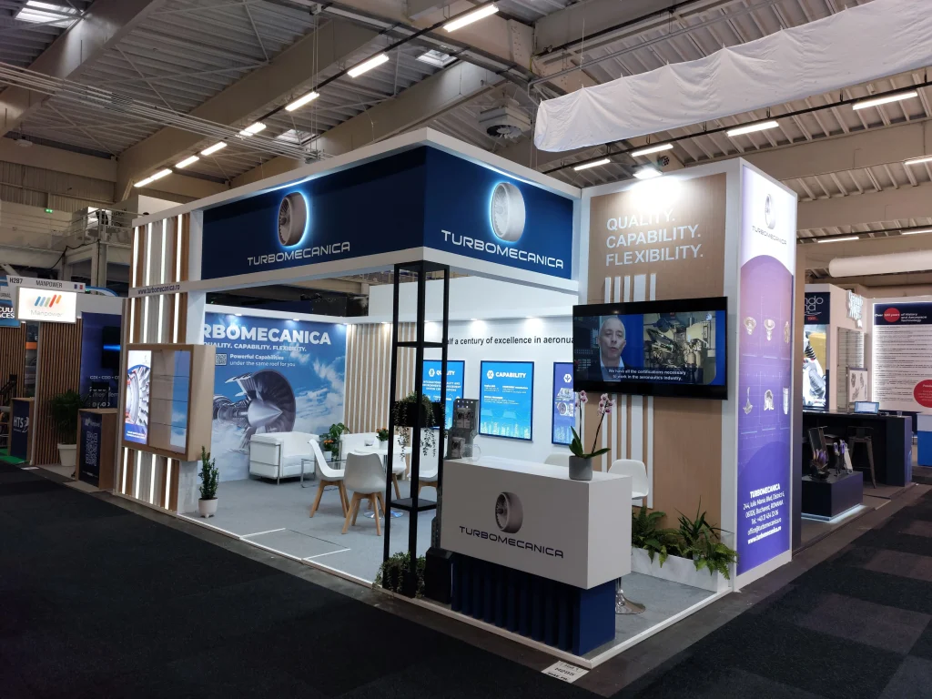 uk-booth-design-trends-2025