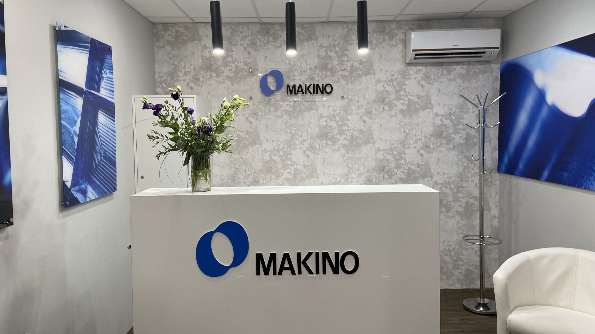 Makino Partnership Chalet - 2022 xs worldwide