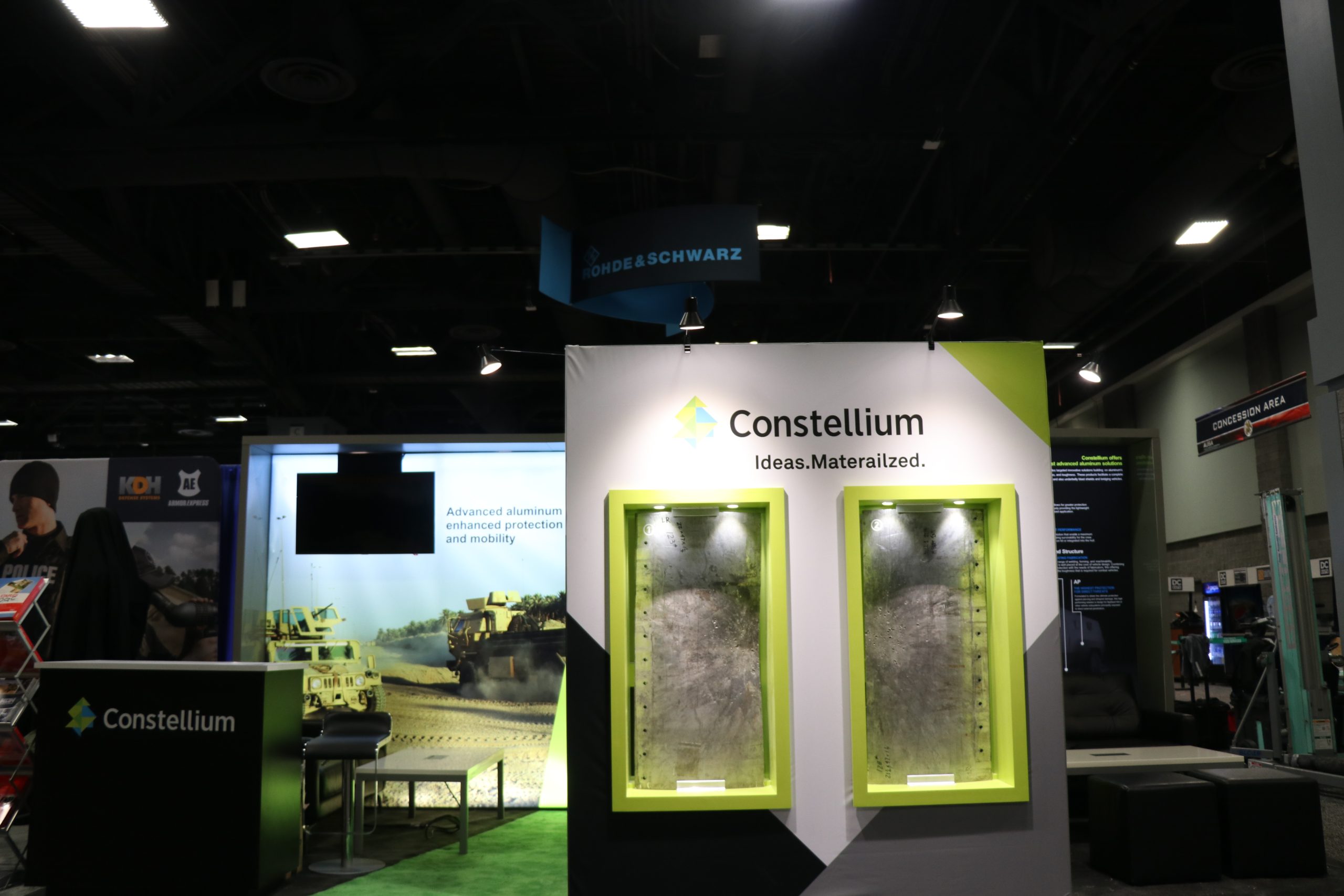 constellium exhibit showcase - XS worldwide